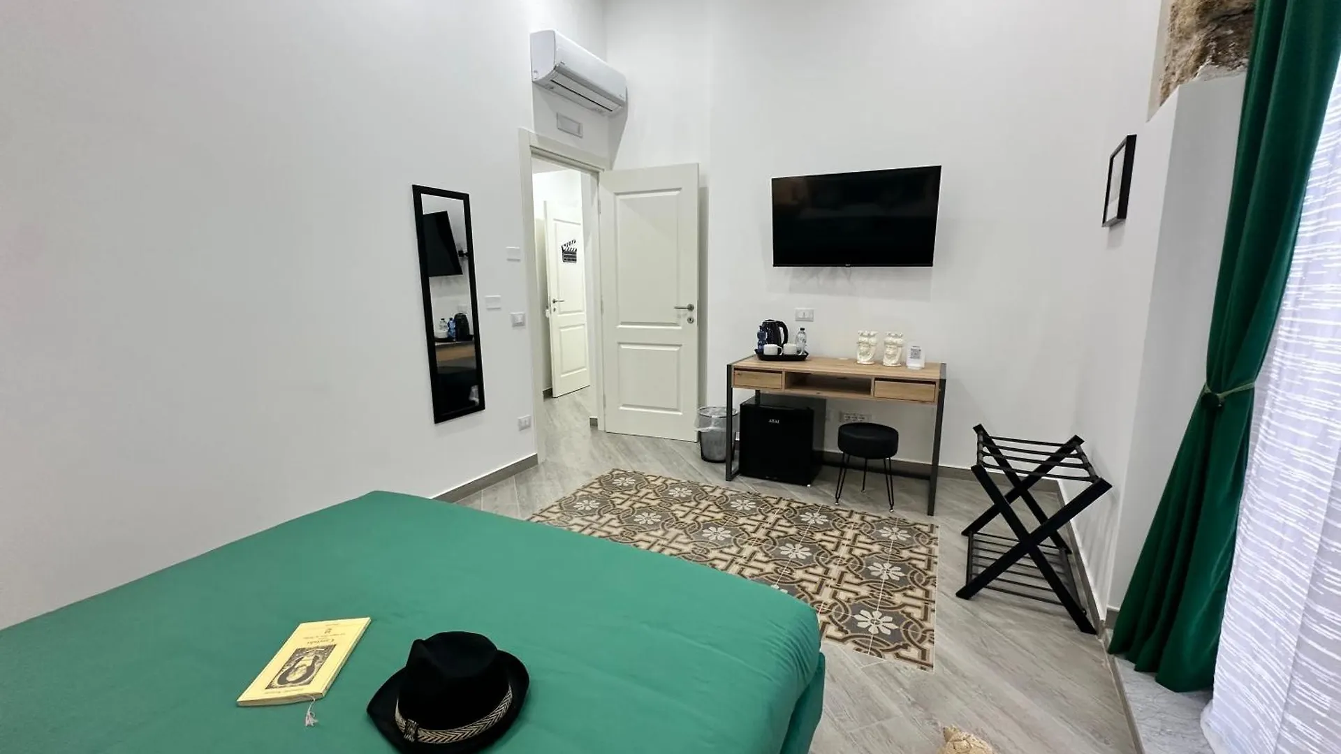 Kalia Rooms Palermo 0*,  Italy